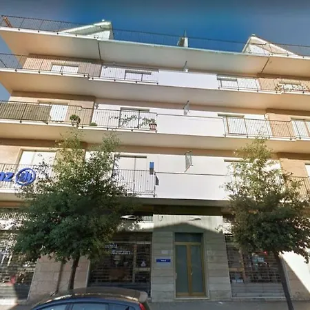 60 Via Trieste *